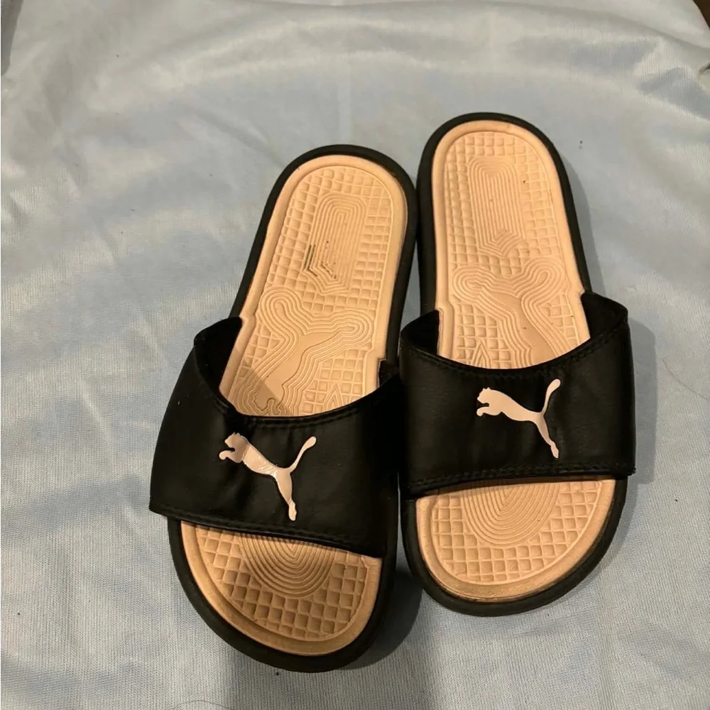 Slip on - Picture 1 of 4